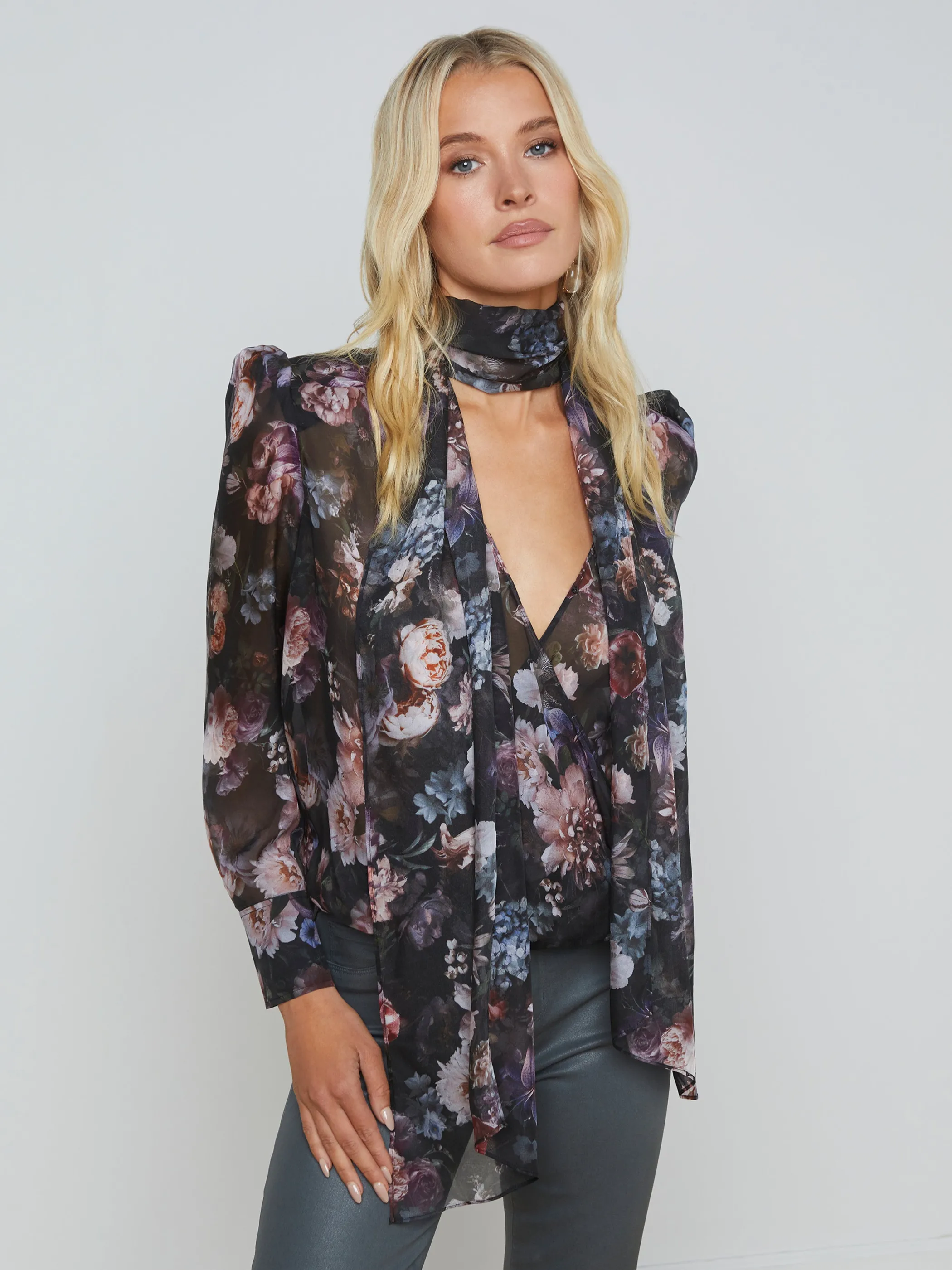 Blouses & Tops*L'AGENCE CAMBRIA SILK TIE-NECK BLOUSE BlackMultiVintageOilFlower