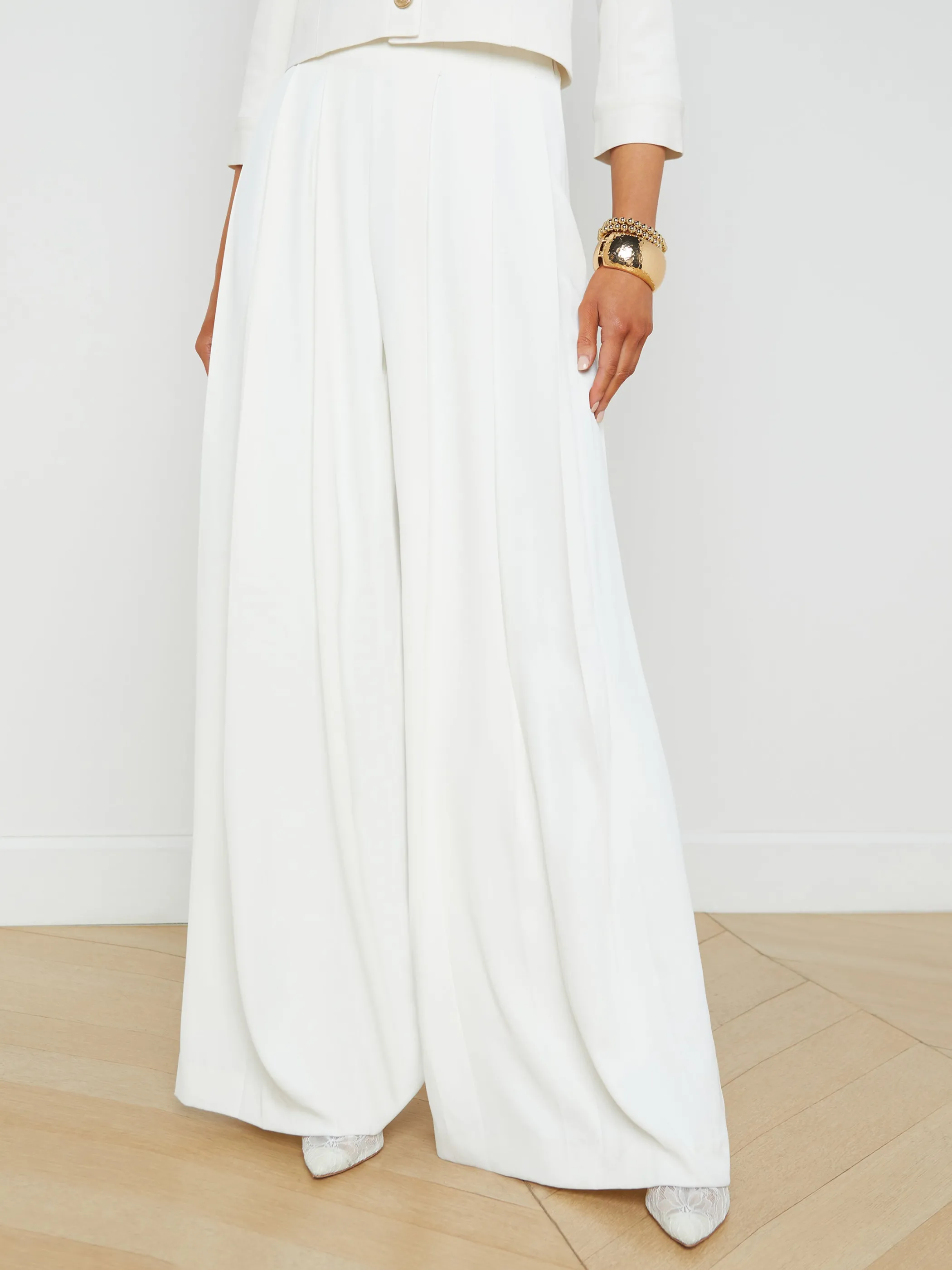 Pants*L'AGENCE NOVA PLEATED WIDE-LEG PANT Ivory